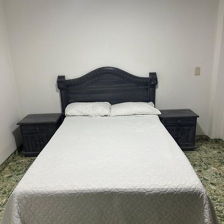Hotel Nuevo Horizonte E.M.J 波哥大 外观 照片