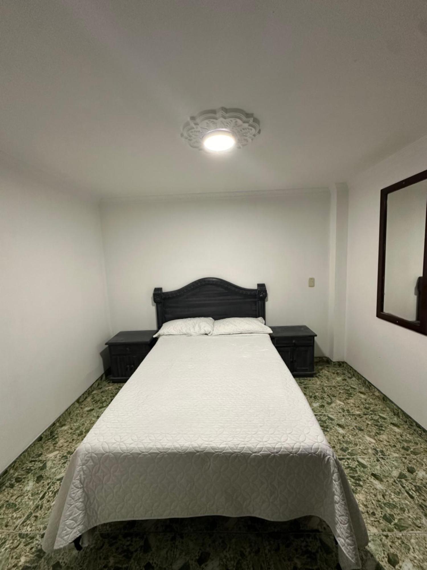 Hotel Nuevo Horizonte E.M.J 波哥大 外观 照片